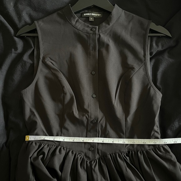 Lively Ghosts Solitary Shadow Sleeveless Dress - Picture 3 of 8